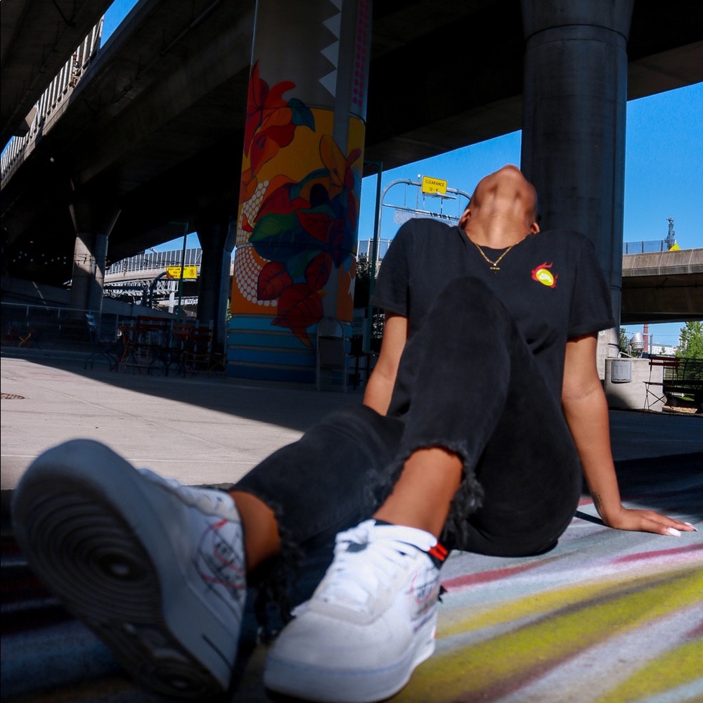 Meet your Posher, Shakia